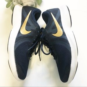nike revolution navy blue